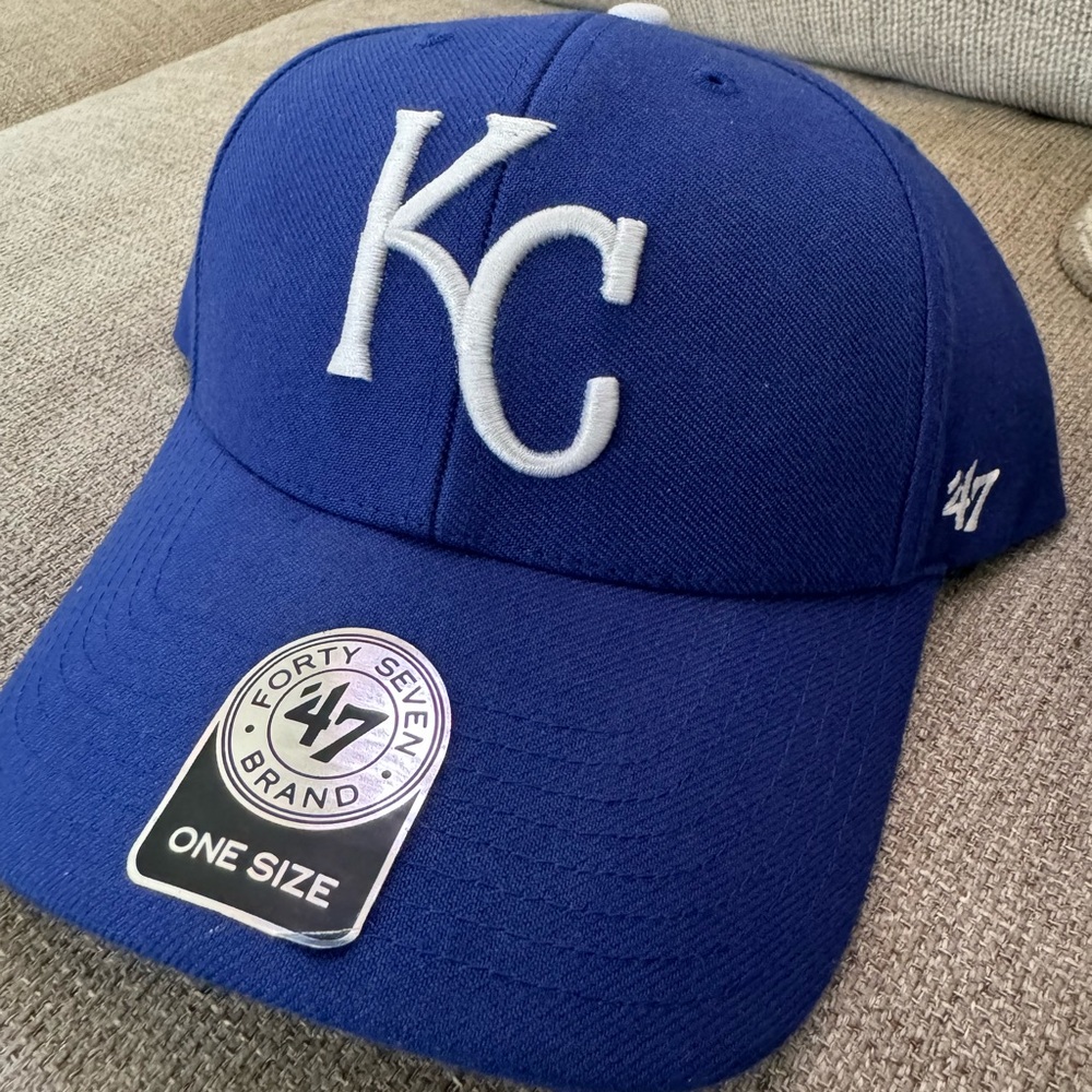 KC hat new